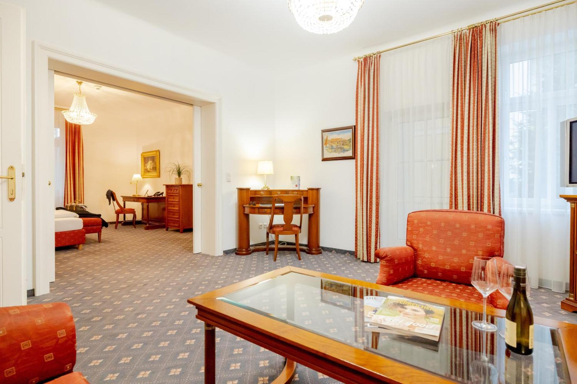 Parkhotel Styria Штайр Экстерьер фото