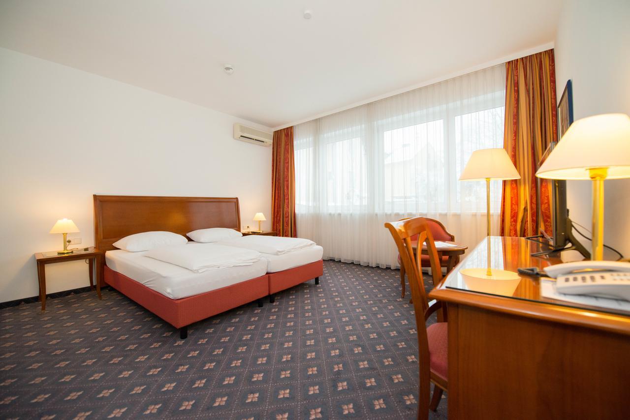 Parkhotel Styria Штайр Экстерьер фото
