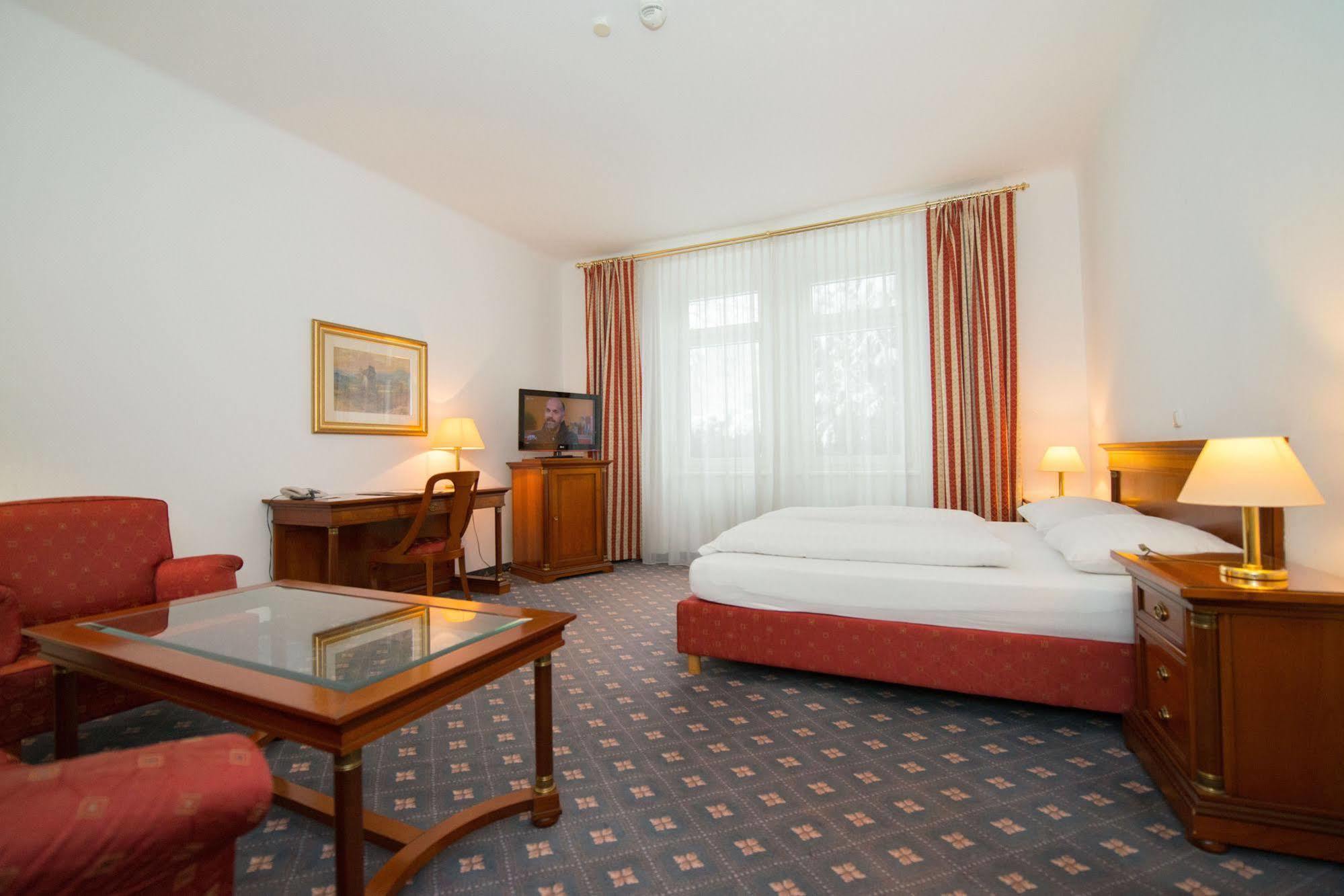 Parkhotel Styria Штайр Экстерьер фото