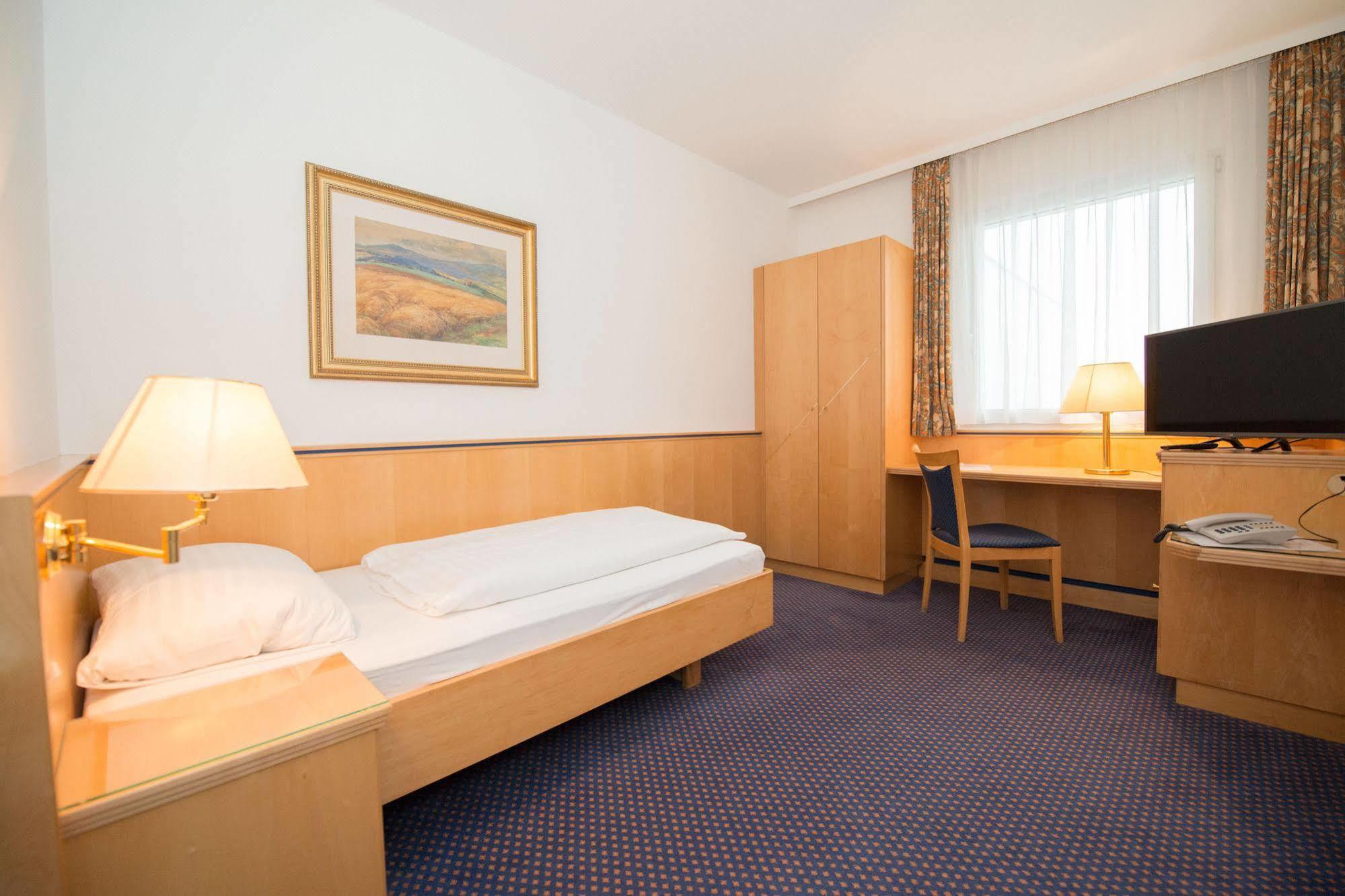 Parkhotel Styria Штайр Экстерьер фото