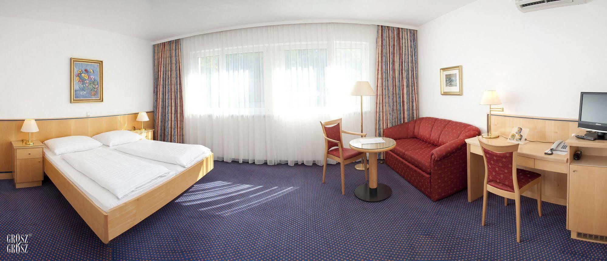 Parkhotel Styria Штайр Экстерьер фото