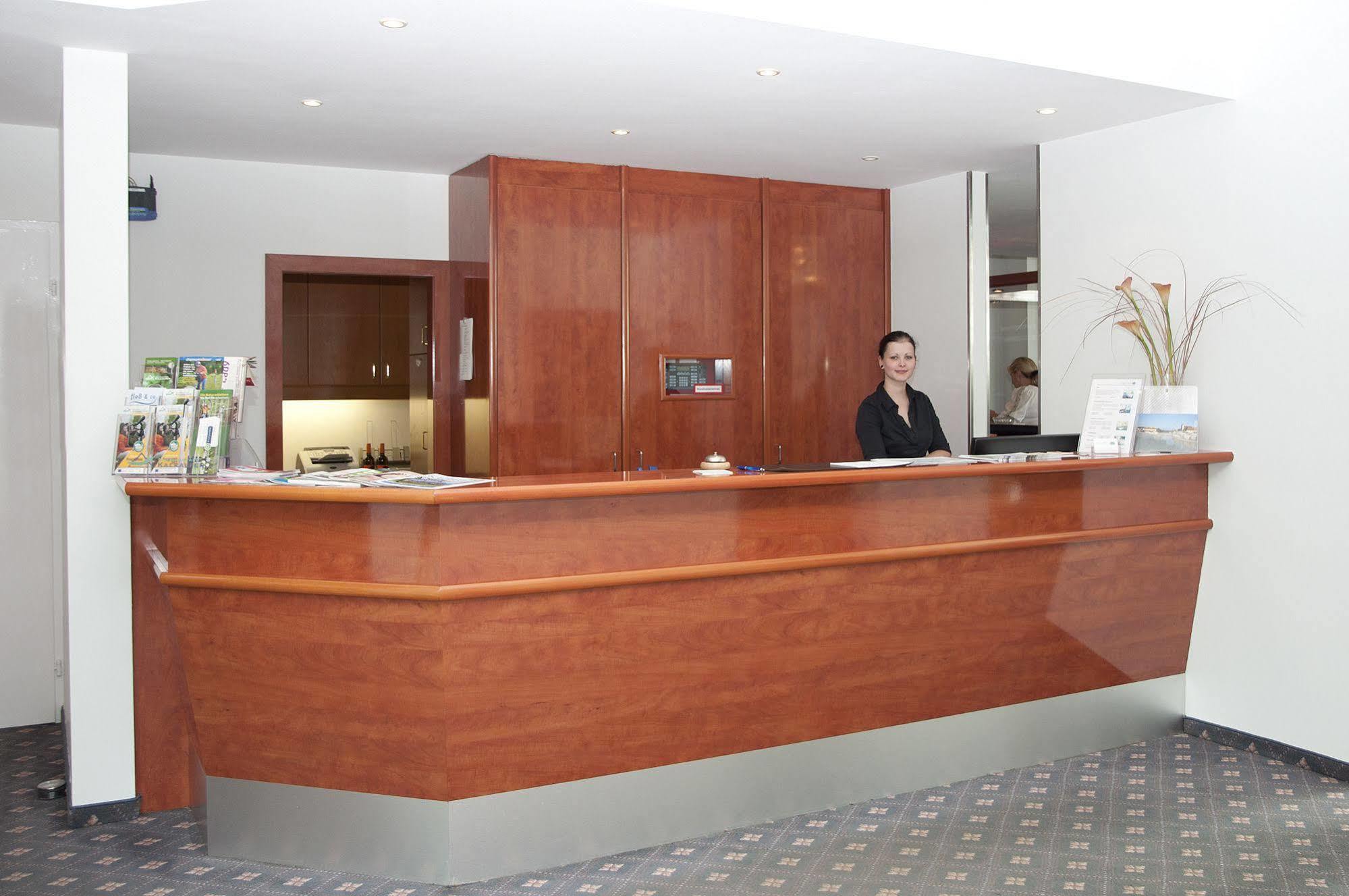 Parkhotel Styria Штайр Экстерьер фото